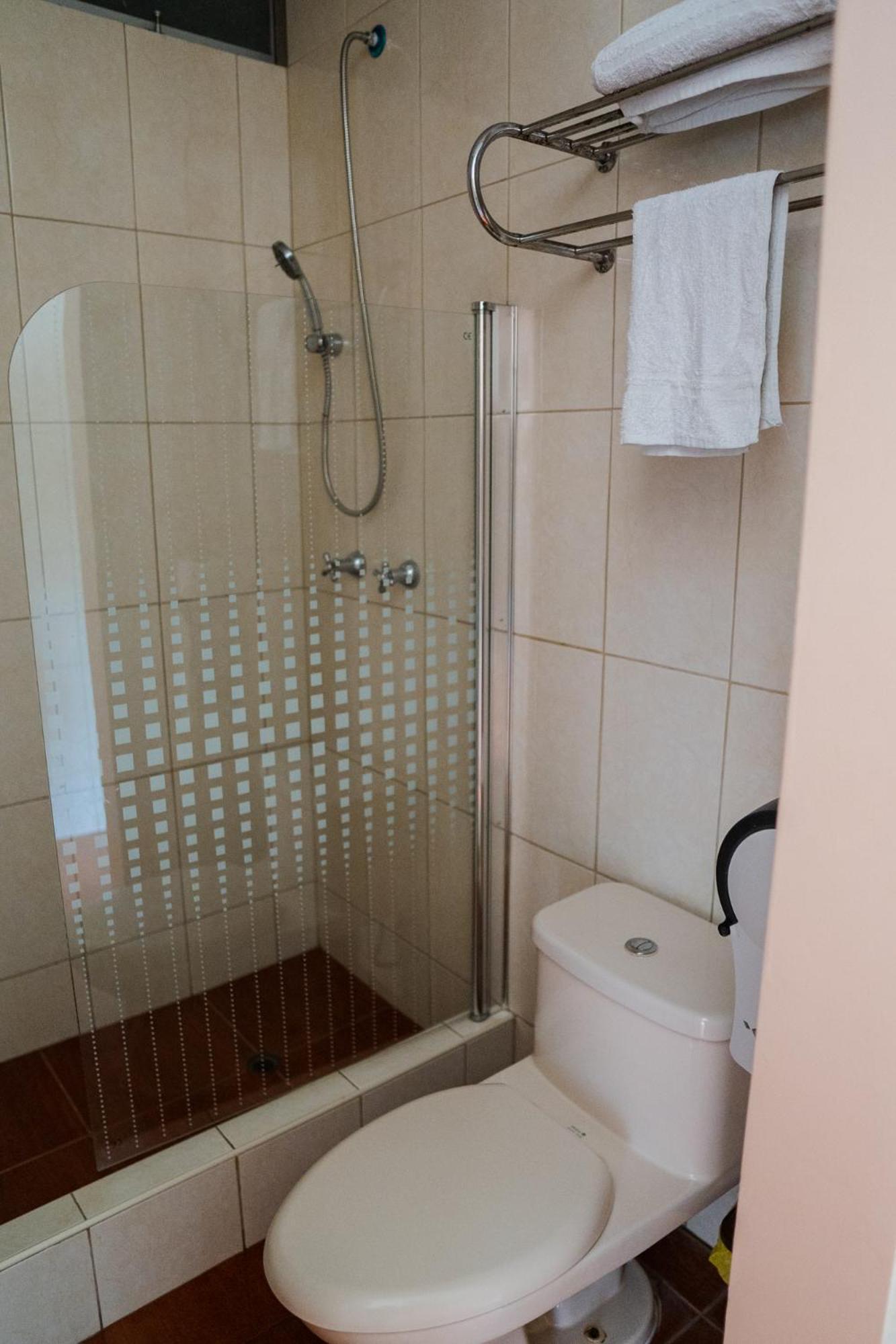 Trugarden Hotel Trujillo Bagian luar foto