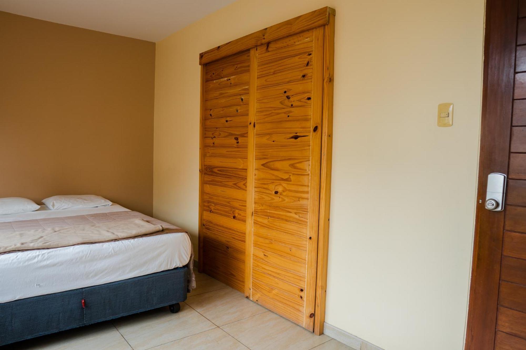 Trugarden Hotel Trujillo Bagian luar foto