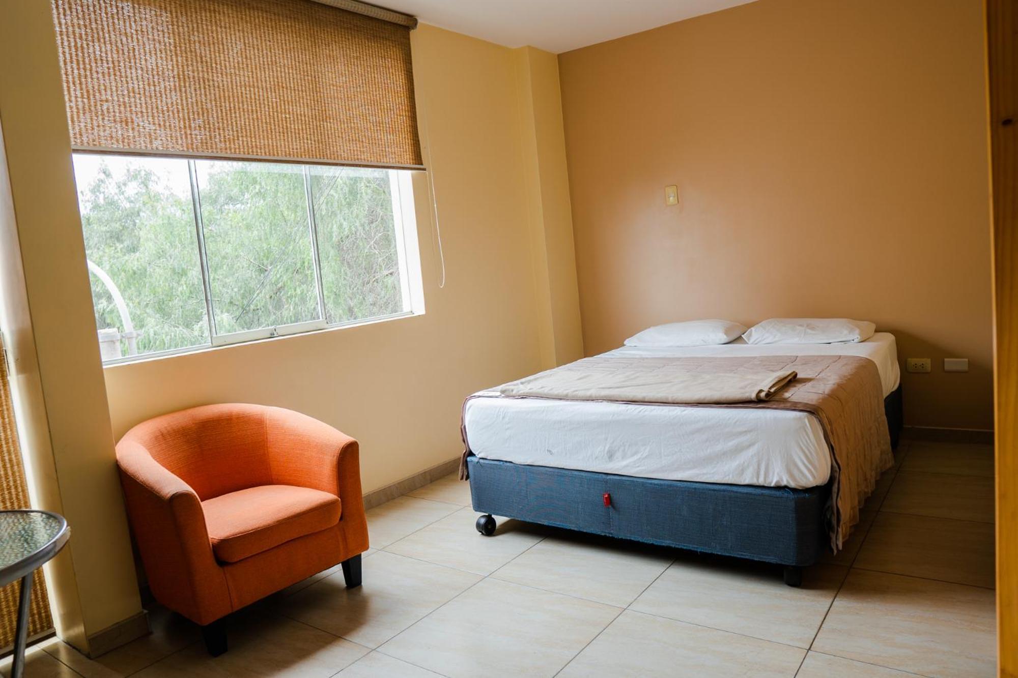 Trugarden Hotel Trujillo Bagian luar foto