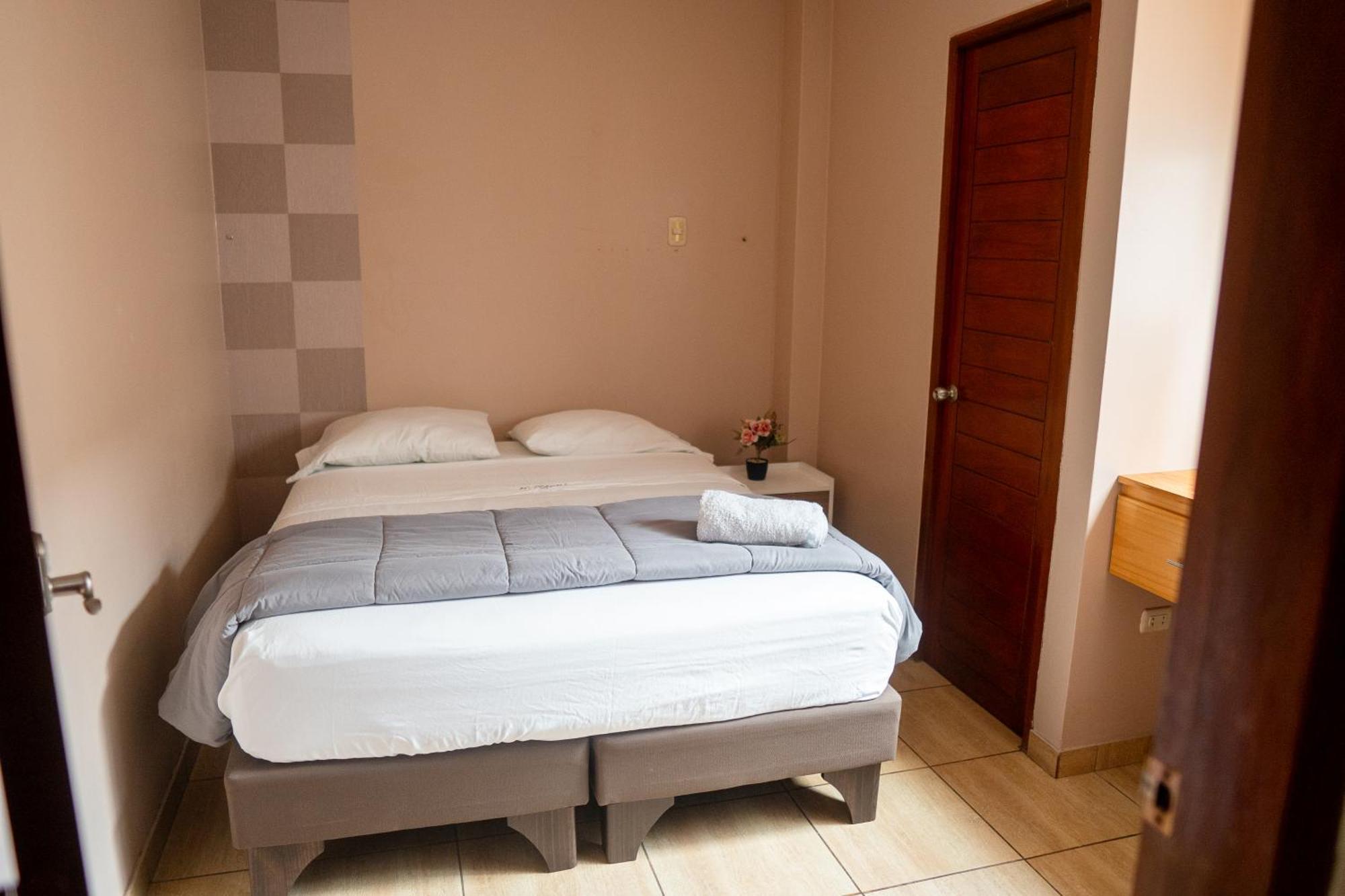 Trugarden Hotel Trujillo Bagian luar foto